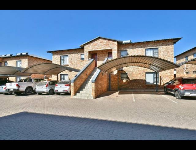 3 BEDROOM APARTMENT FOR SALE IN NEWMARKET